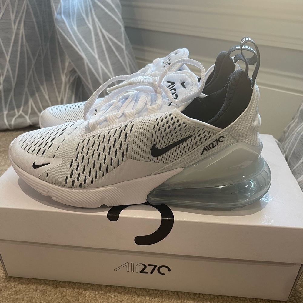 Nike Air Max 270
